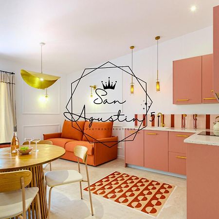 Apartment With Exceptional Charm In Historic Center Of Alicante Exterior photo